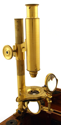 Mikroskop von Utzschneider und Fraunhofer in M&uuml;nchen um 1820