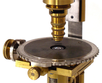 R. Fuess Berlin: Gro&szlig;es Mikroskop f&uuml;r mineralogisch petrografische Untersuchungen; Detail