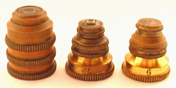 Objektive 4, 7 und 9 von Hartnack 7398