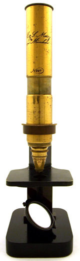 kleines Mikroskop von G. & S. Merz in M&uuml;nchen, No. 997