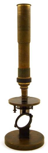 Mikroskop von G. Merz und S&ouml;hne in M&uuml;nchen