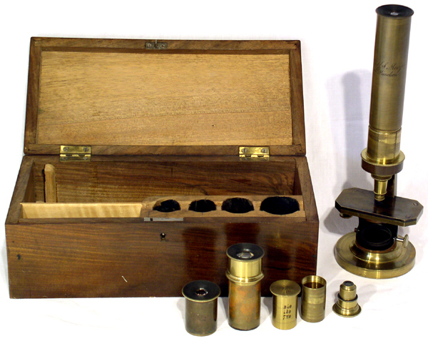 G. & S. Merz in M&uuml;nchen Trommel Mikroskop mit Kasten