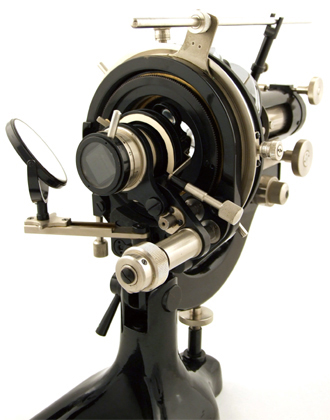 Winkel-Zeiss Mikroskop Nr. 47941 Stativ VI M nach W&uuml;lfing