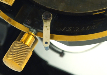 Carl Zeiss Jena: Stativ I c, Nr. 37892: Tischsignatur